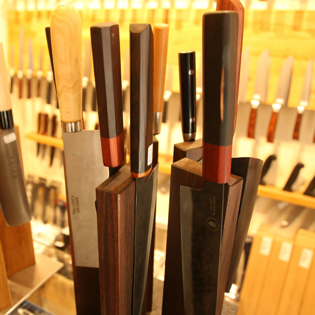 Japanese kitchen knives