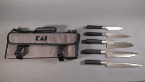 Mallette de 5 couteaux japonais Kai Wasabi Black - DM-0781 EU 67 NEW