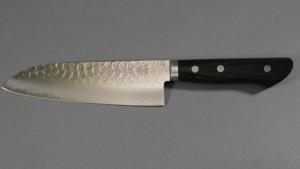 Couteau japonais Kane Tsune VG10 martelé - Couteau santoku 16,5 cm