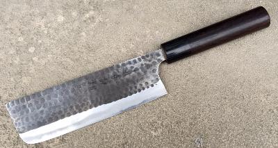 COUTEAU ARTISANAL JAPONAIS KATSUSHIGE NAKIRI 16,5 CM