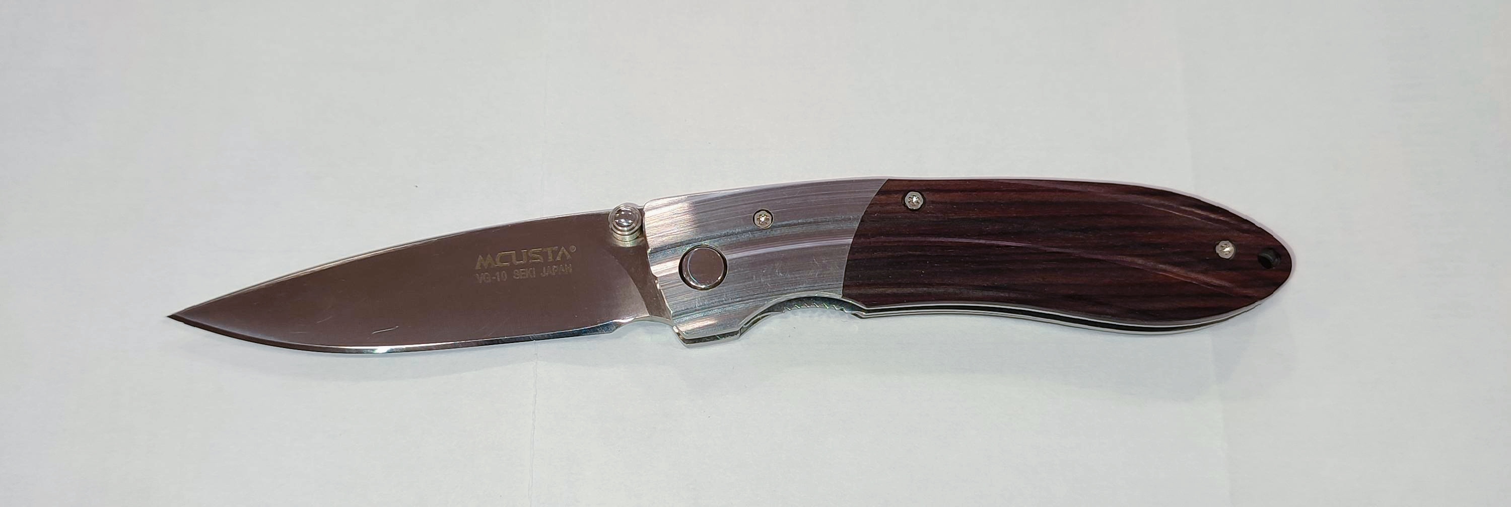Couteau japonais Mcusta manche bois de rose - lame VG10