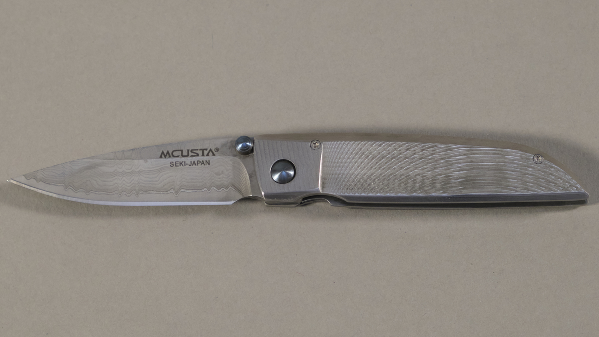 Couteau japonais pliant Mcusta MC-36D - "Mari"
