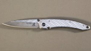 Couteau japonais pliant Mcusta MC-112D Damas "Nami"