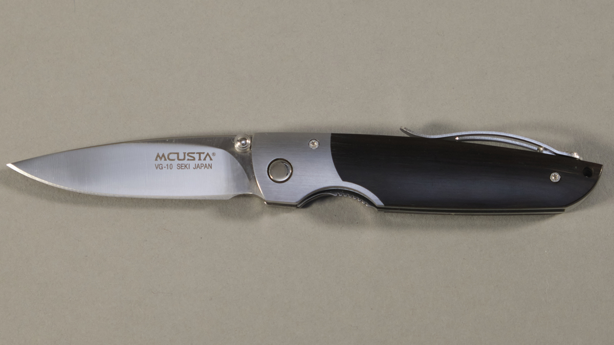 Couteau japonais Mcusta Teana - manche 10 cm ébène + mitre inox
