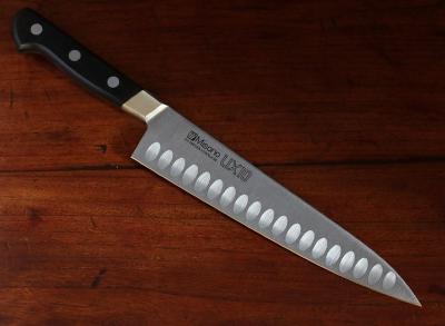 Couteau japonais Misono Chef alvéolé 27 cm gamme UX10