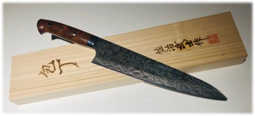 Couteaux de cuisine japonais Takeshi Saji gamme SG2 Damas Nashiji Polish
