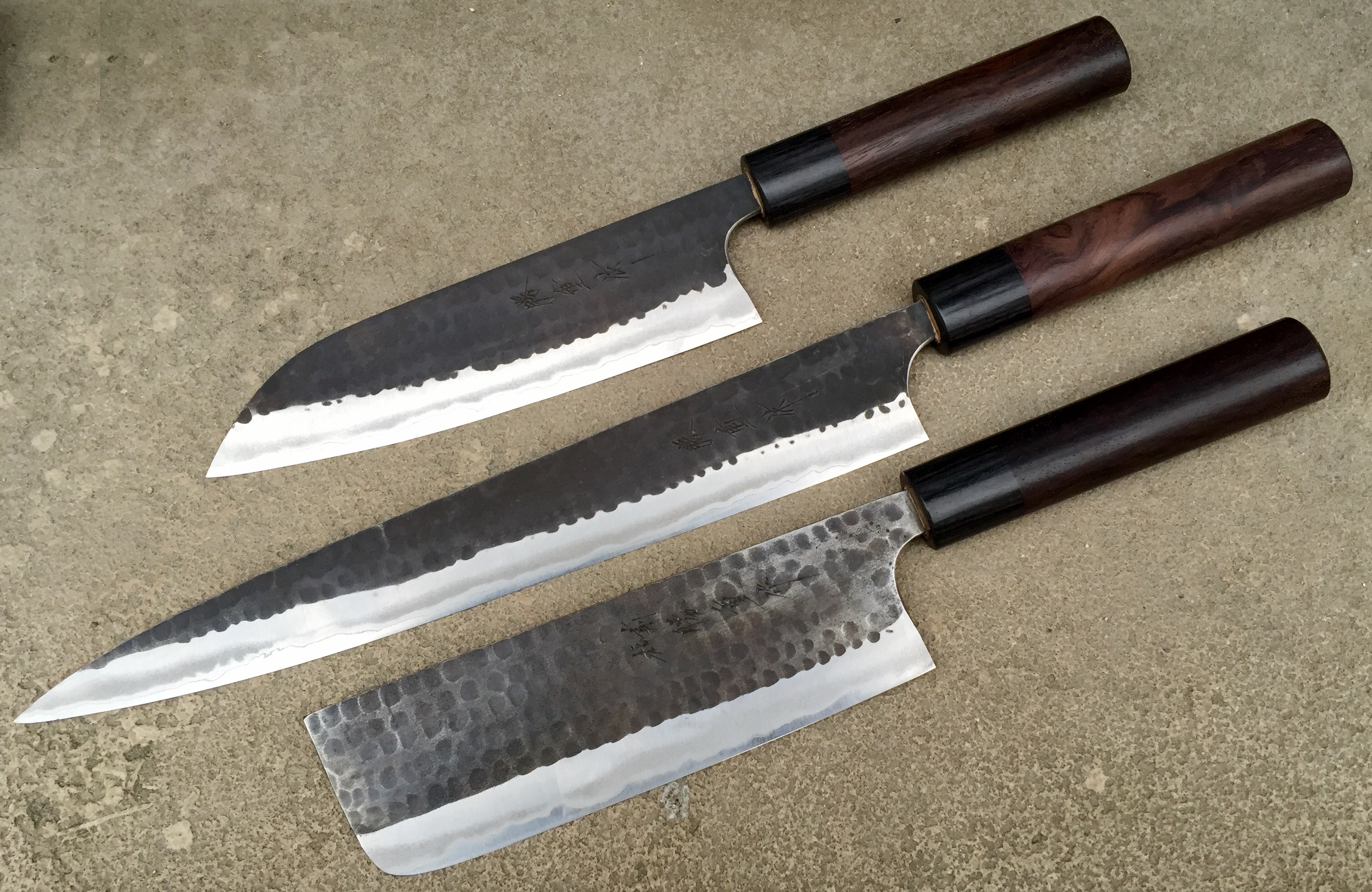 Couteaux en acier carbone Katsushige