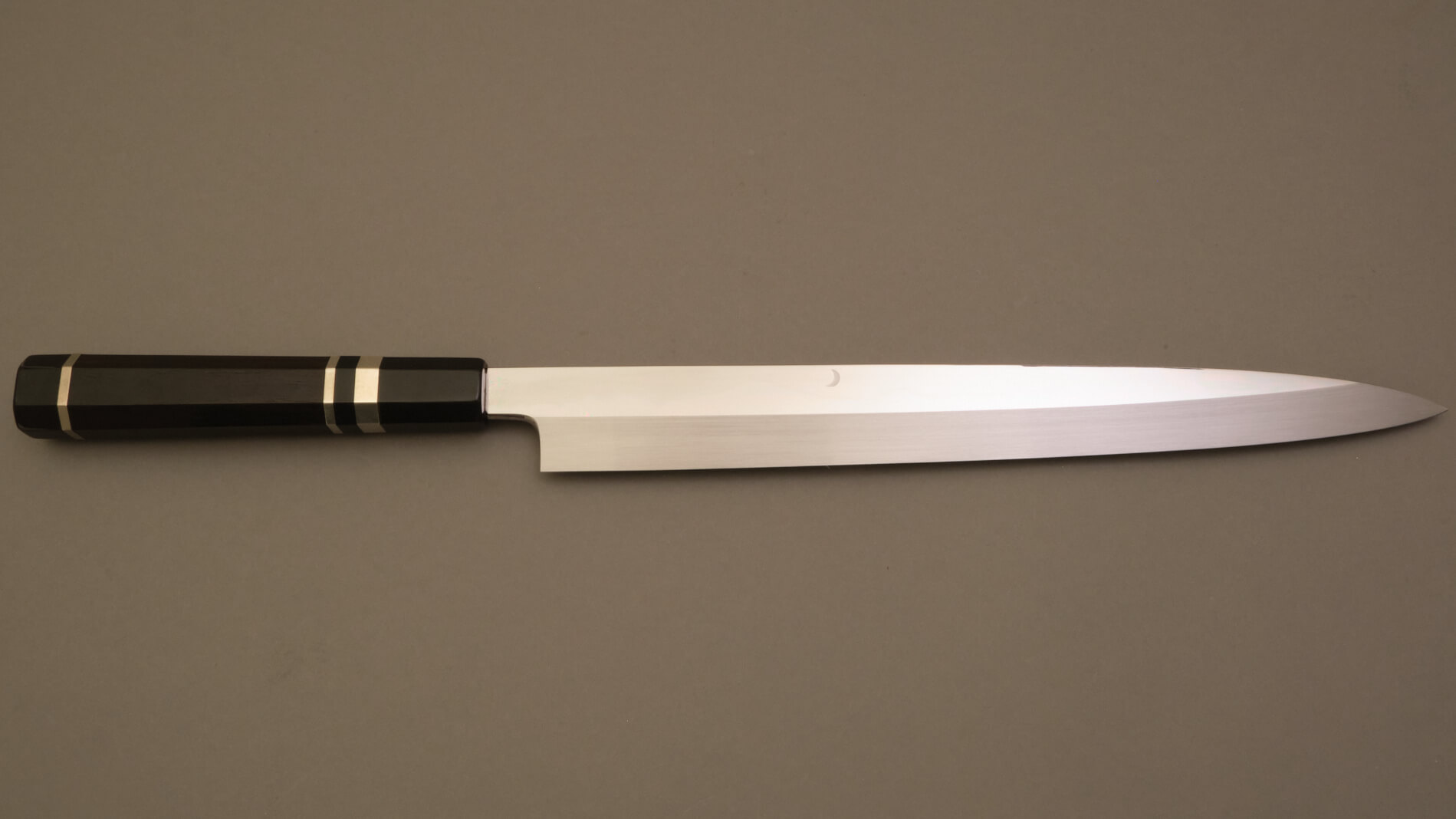 Couteau japonais honyaki de Master Tatsuo Ikeda - Yanagiba 31 cm