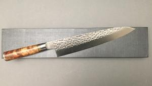 Couteau japonais artisanal de Takeshi Saji - R2 Hammered gyuto 24 cm