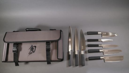 Mallette de couteaux japonais Kai Wasabi Black expert 2