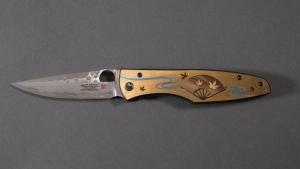 Couteau pliant Mcusta "Feuille d'érable" Platinum Label édition limitée modèle Printemps