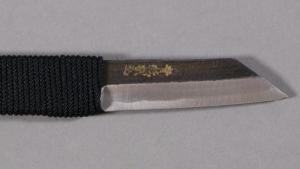 Couteau fixe japonais type "higonokami" avec paracorde