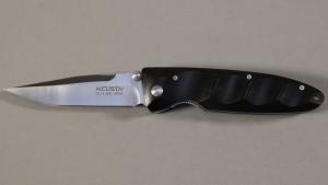 Couteau japonais pliant Mcusta MC-23 Black pakkawood